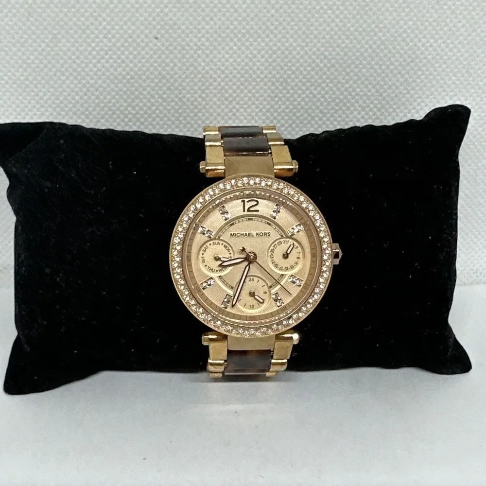 Michael Kors MK5841 Women's Two Tone Analog Rose Dial Quartz Wrist Watch NUL64